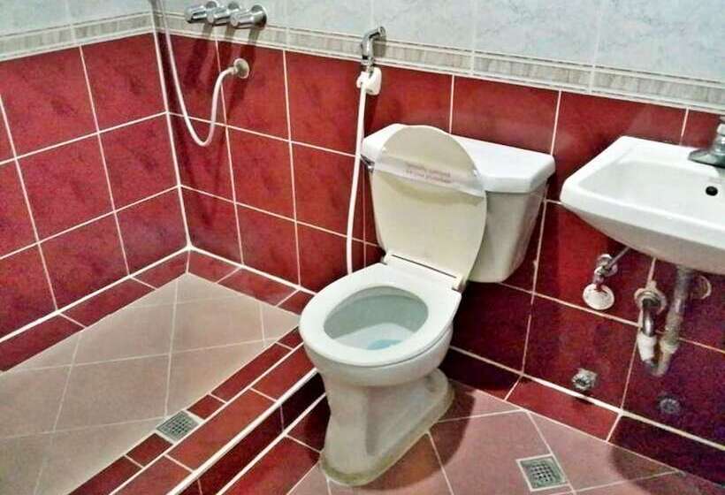 Orchids Drive Inn Hotel And Restaurant