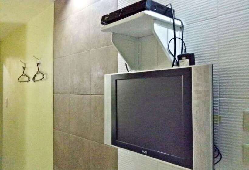 Orchids Drive Inn Hotel And Restaurant