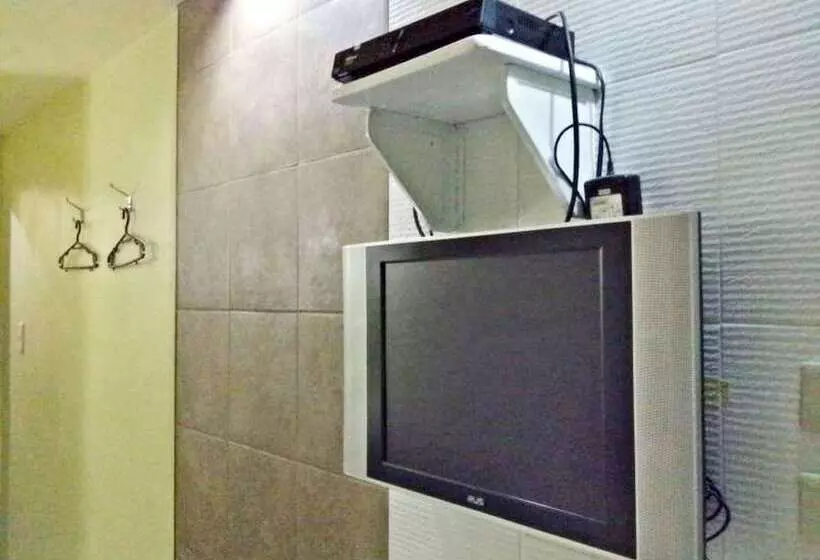 Orchids Drive Inn Hotel And Restaurant