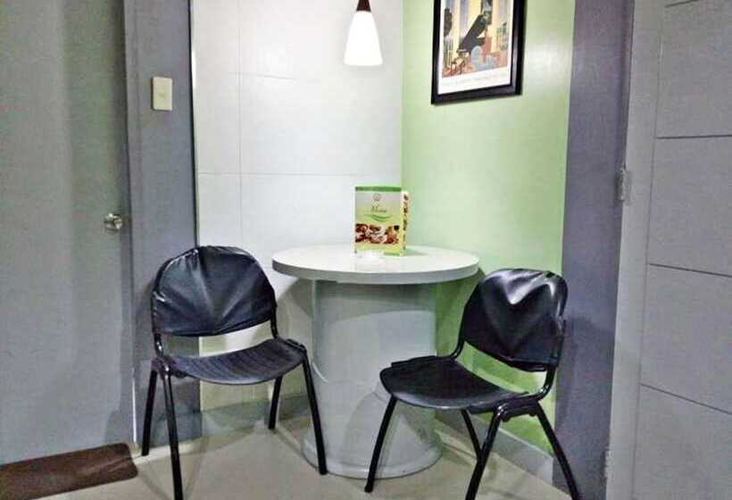 Orchids Drive Inn Hotel And Restaurant