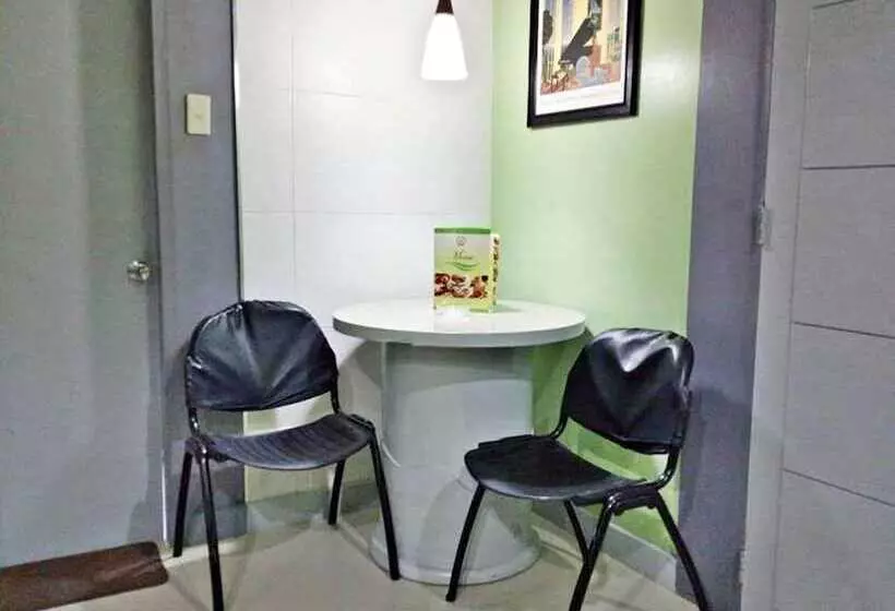 Orchids Drive Inn Hotel And Restaurant