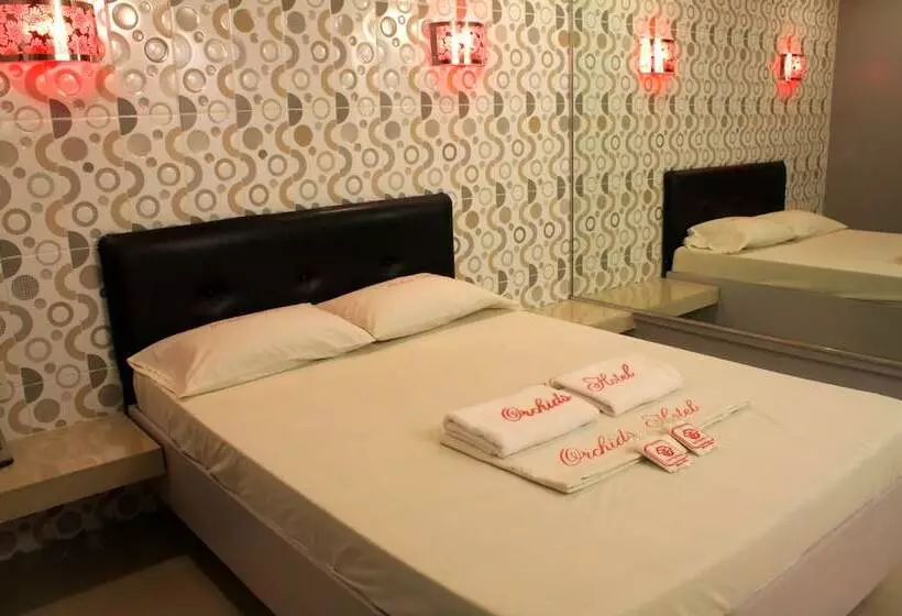 Orchids Drive Inn Hotel And Restaurant