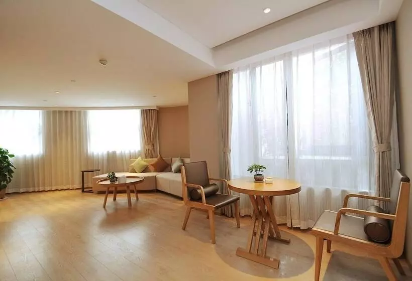 The Hotel V Nanjing Confucius Temple