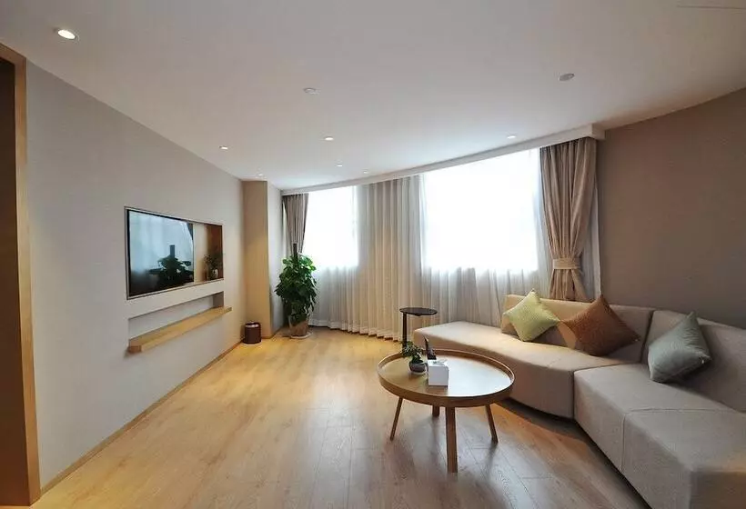 The Hotel V Nanjing Confucius Temple