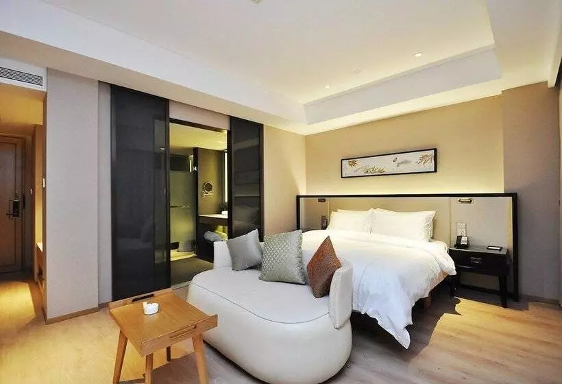 The Hotel V Nanjing Confucius Temple