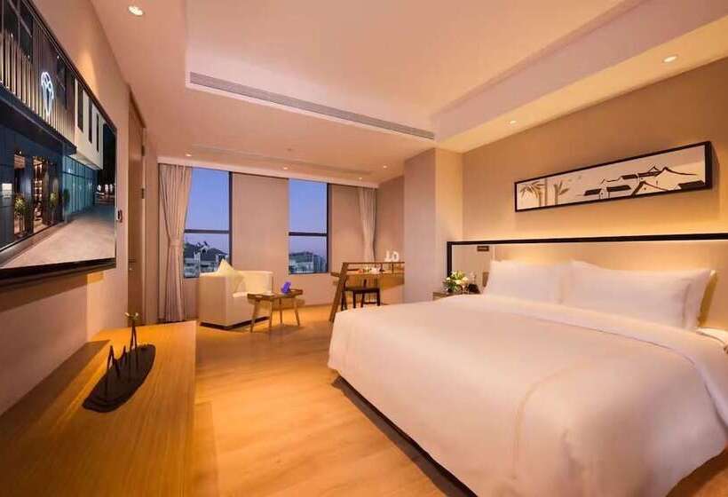 The Hotel V Nanjing Confucius Temple