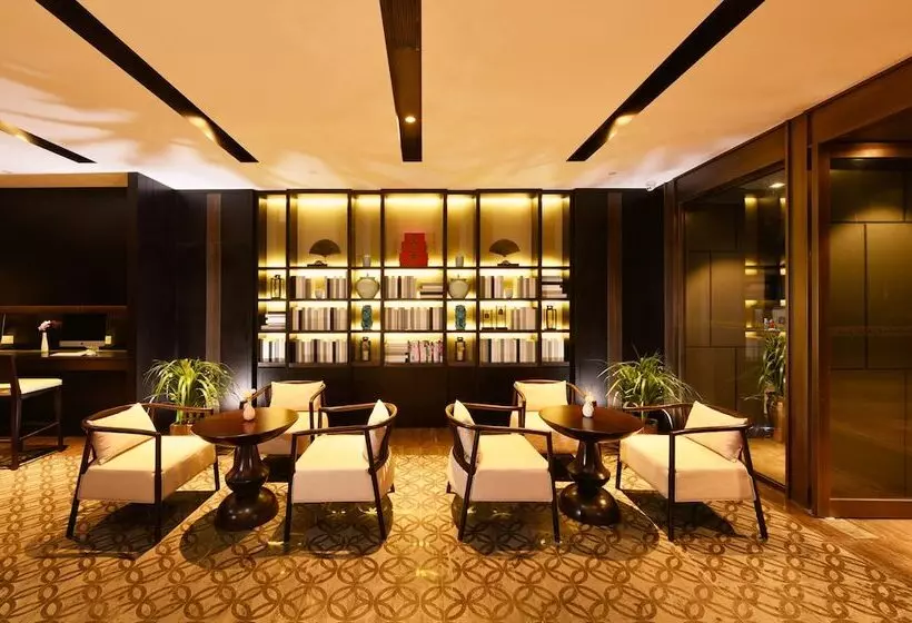 The Hotel V Nanjing Confucius Temple