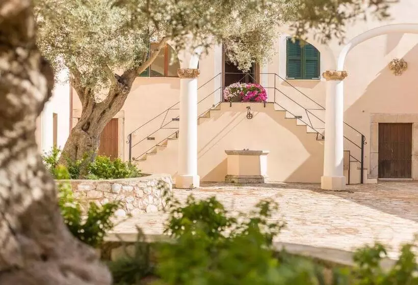 Carrossa Hotel & Spa