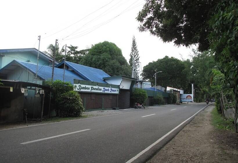 Hotel Bamboo Paradise Beach Resort