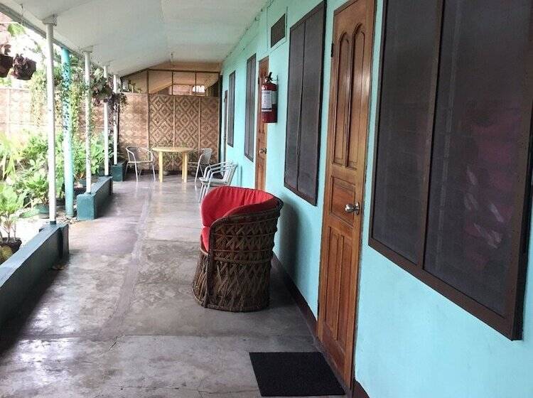 Hotel Bamboo Paradise Beach Resort