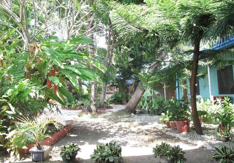 Hotel Bamboo Paradise Beach Resort