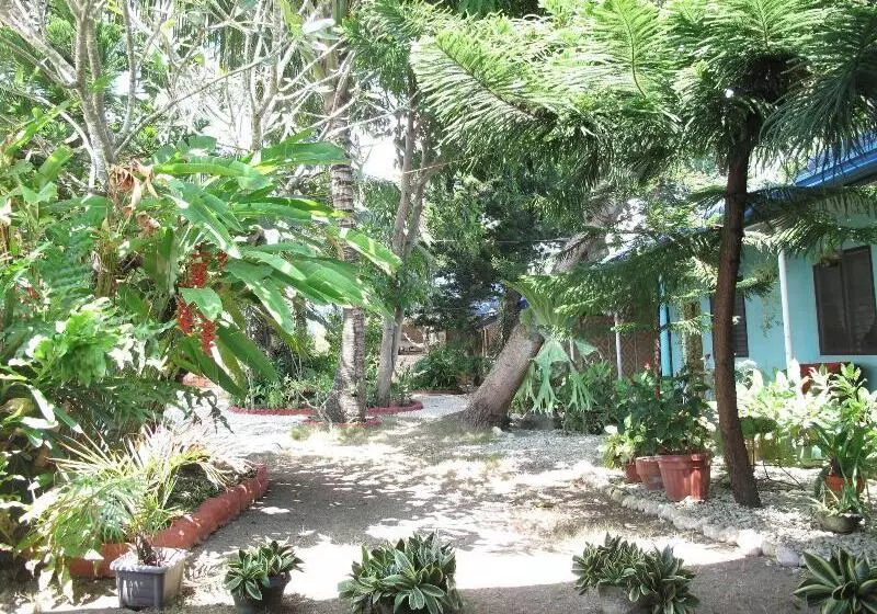 ホテル Bamboo Paradise Beach Resort