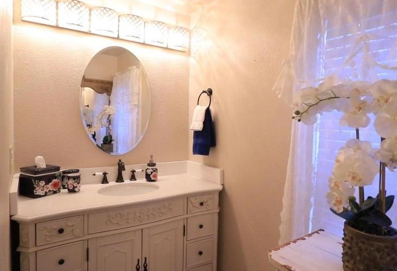 فندق Bridget S B&b