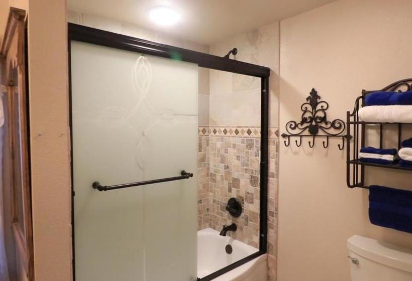 فندق Bridget S B&b