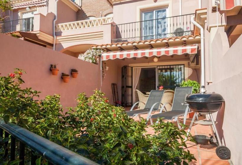 Hotel Cipreses House