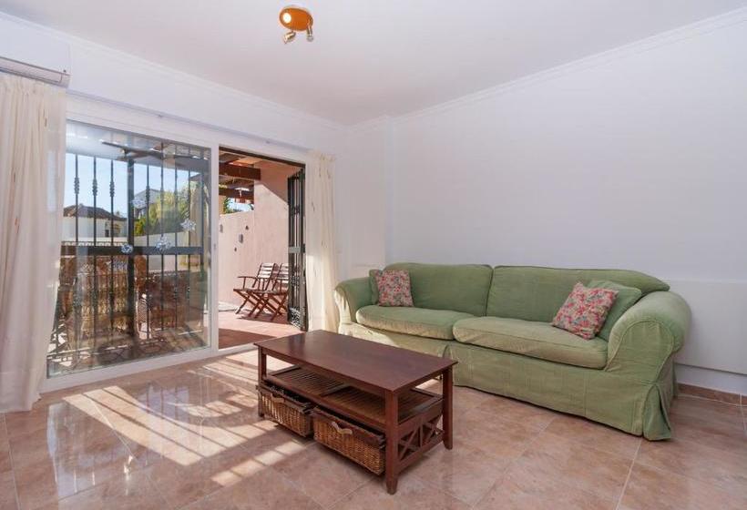 Hotel Cipreses House