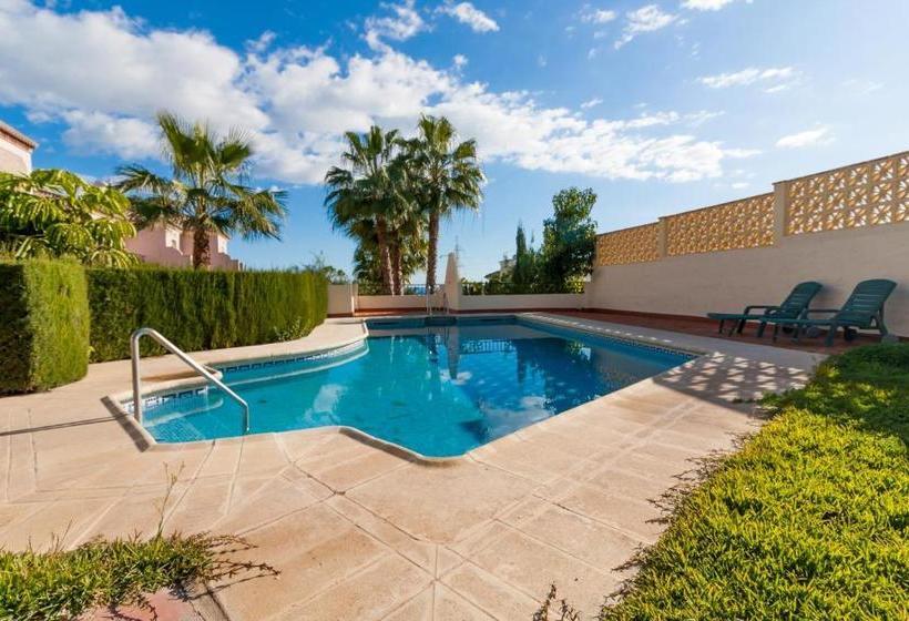 Hotel Cipreses House