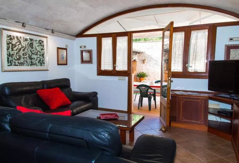 Hotelli Family Home Jaume II