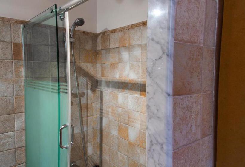 هتل Family Home Jaume II