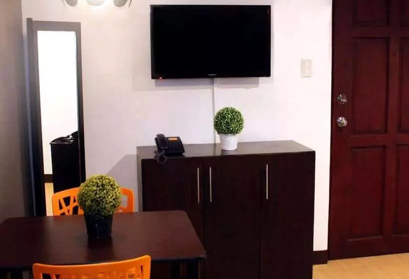 Hotelli Frederick S Apartelle