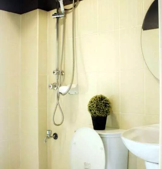 Hotelli Frederick S Apartelle