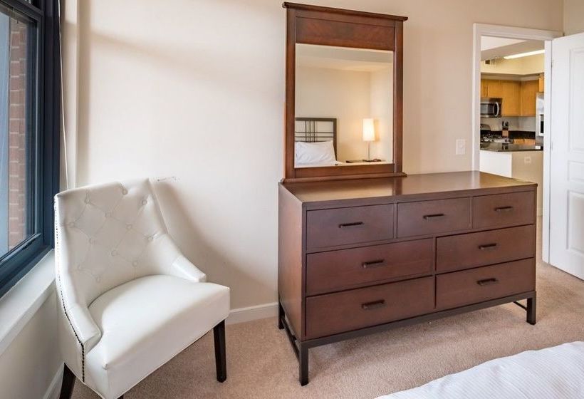 فندق Global Luxury Suites at Metropolitan South