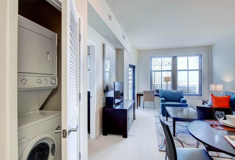 فندق Global Luxury Suites at Metropolitan South