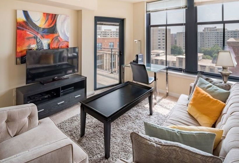 فندق Global Luxury Suites at Metropolitan South