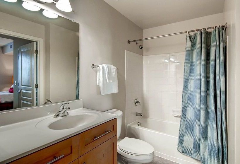 فندق Global Luxury Suites at Metropolitan South