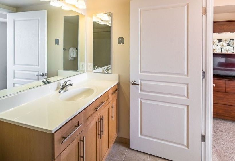 فندق Global Luxury Suites at Metropolitan South