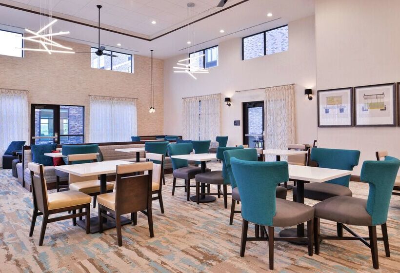 ホテル Homewood Suites By Hilton Des Moines Airport