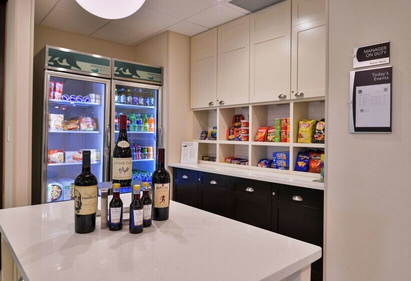 ホテル Homewood Suites By Hilton Des Moines Airport