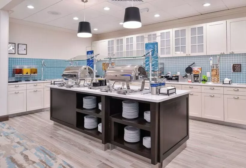ホテル Homewood Suites By Hilton Des Moines Airport