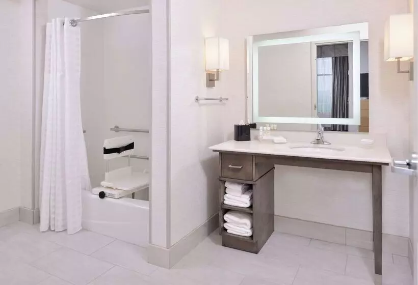ホテル Homewood Suites By Hilton Des Moines Airport