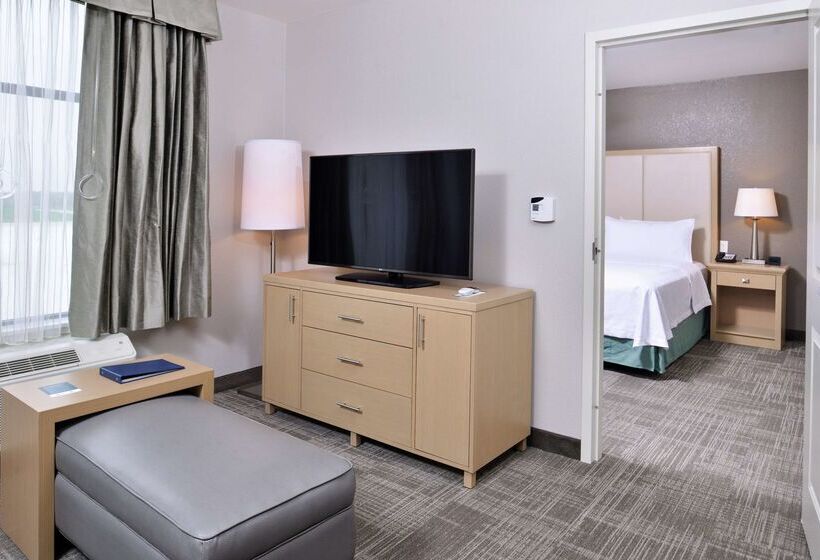 ホテル Homewood Suites By Hilton Des Moines Airport