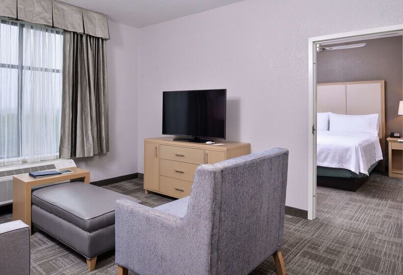 ホテル Homewood Suites By Hilton Des Moines Airport