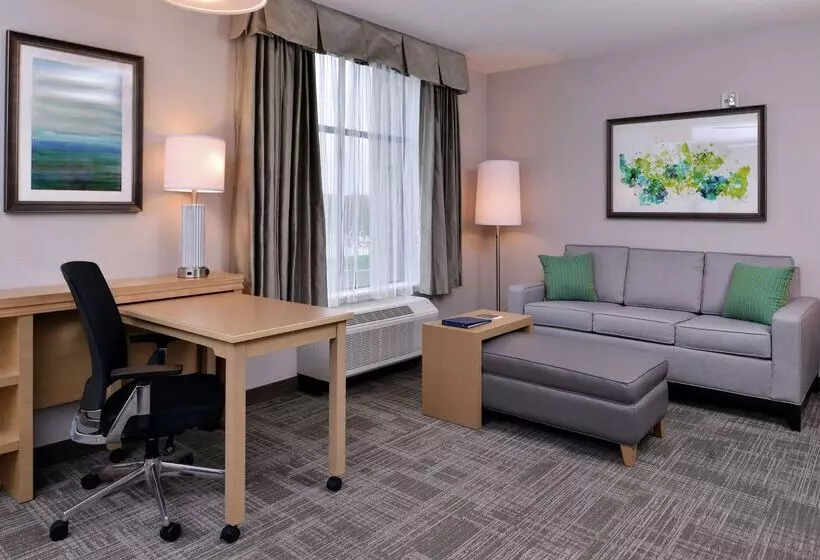 ホテル Homewood Suites By Hilton Des Moines Airport
