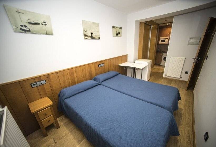 בית מלון כפרי Hostal Caballeros