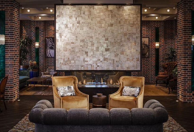 Отель Lodge Kohler