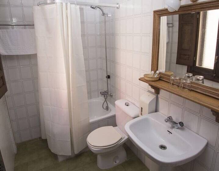 فندق Meson Casa De Guzman