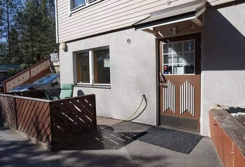 Hotel Mukava Maja Majoitus