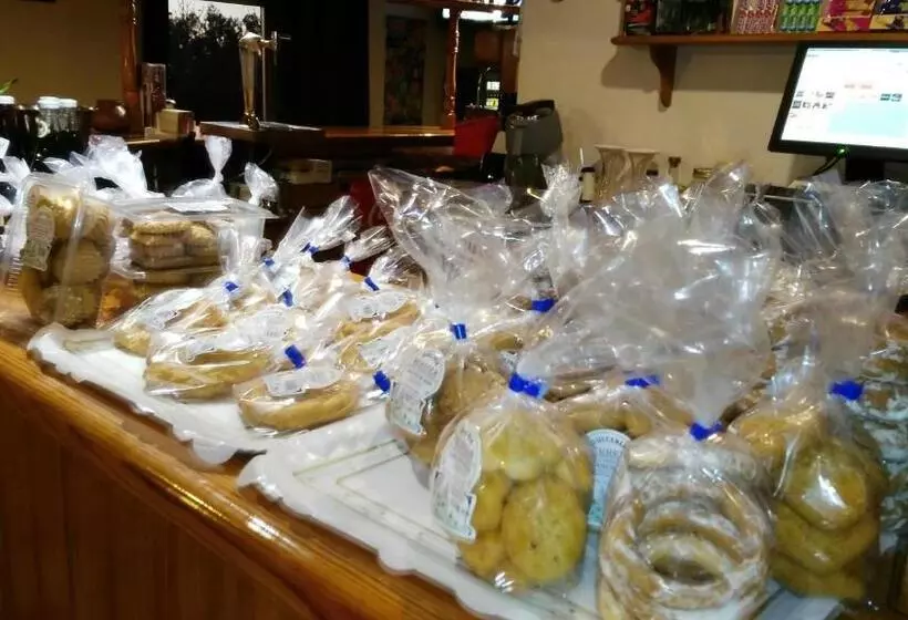 Hotelli Pension Amparo Las Hayas