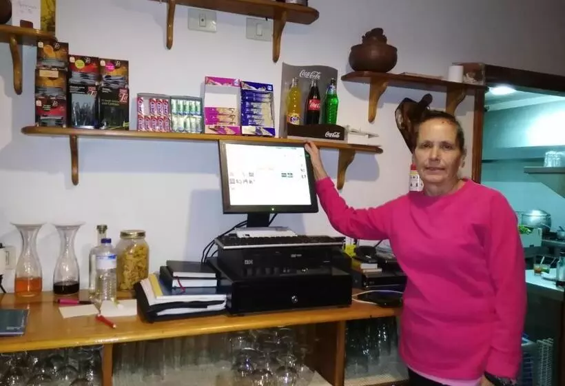 Hotelli Pension Amparo Las Hayas