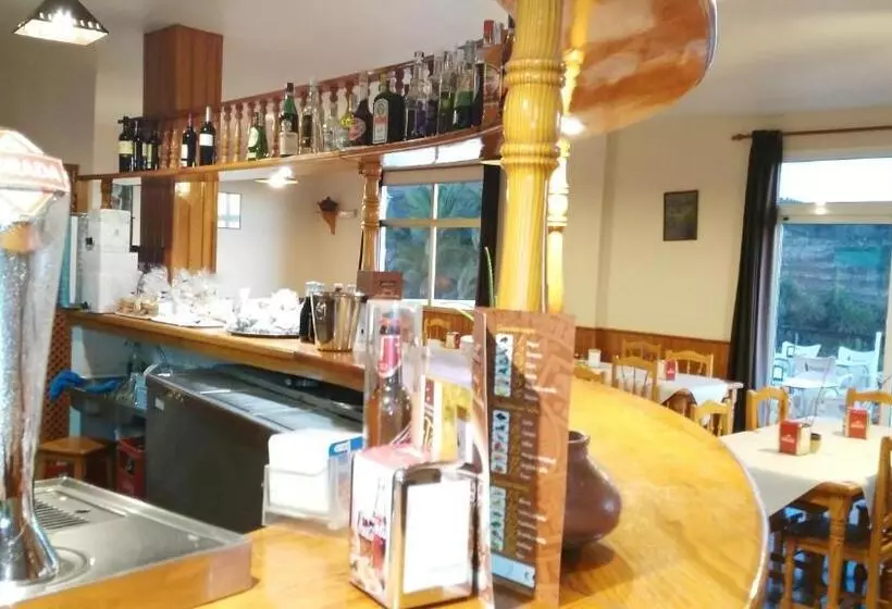 Hotelli Pension Amparo Las Hayas