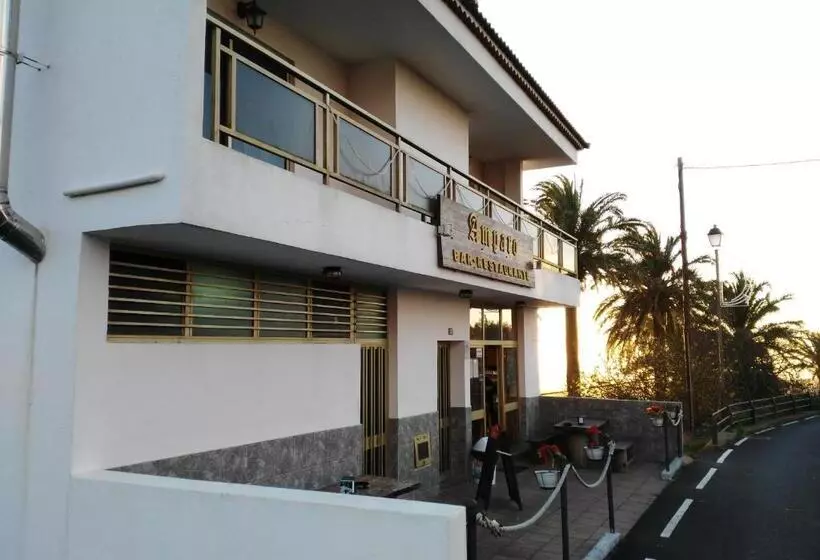 Hotelli Pension Amparo Las Hayas