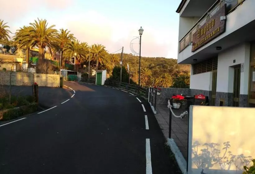 Hotelli Pension Amparo Las Hayas