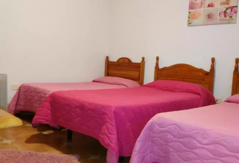 Hotelli Pension Amparo Las Hayas