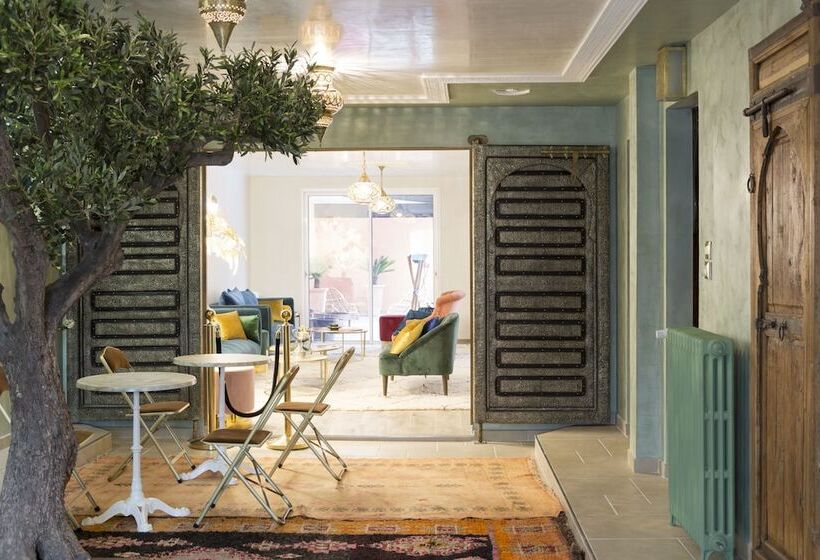 Отель Riad Spa  Les Portes De L Orient  Tours
