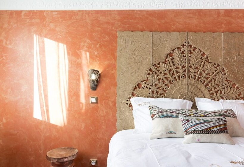 Отель Riad Spa  Les Portes De L Orient  Tours