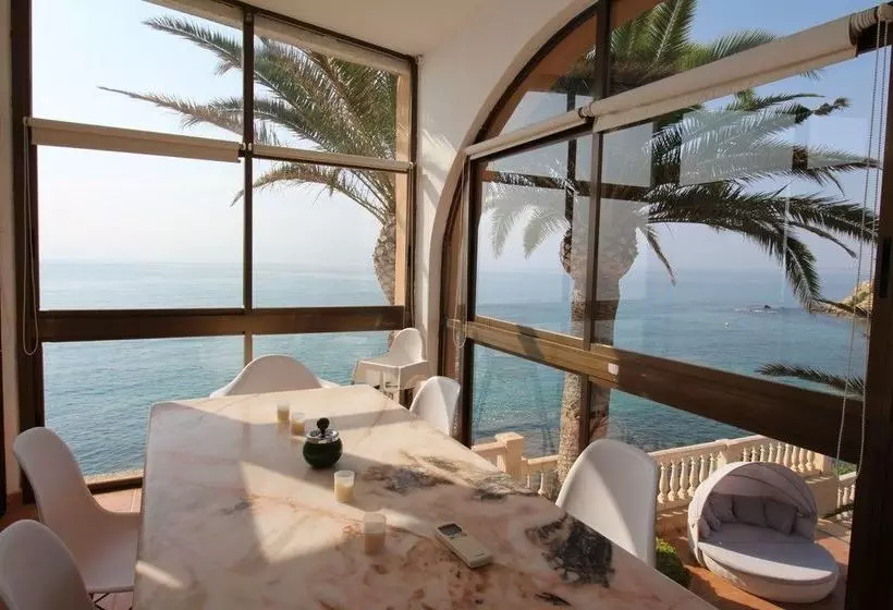 هتل Villa Mar
